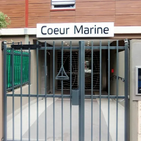 Sunny, 1-bedroom With A Swimming Pool And Furnished Terrace * Saint-Raphaël